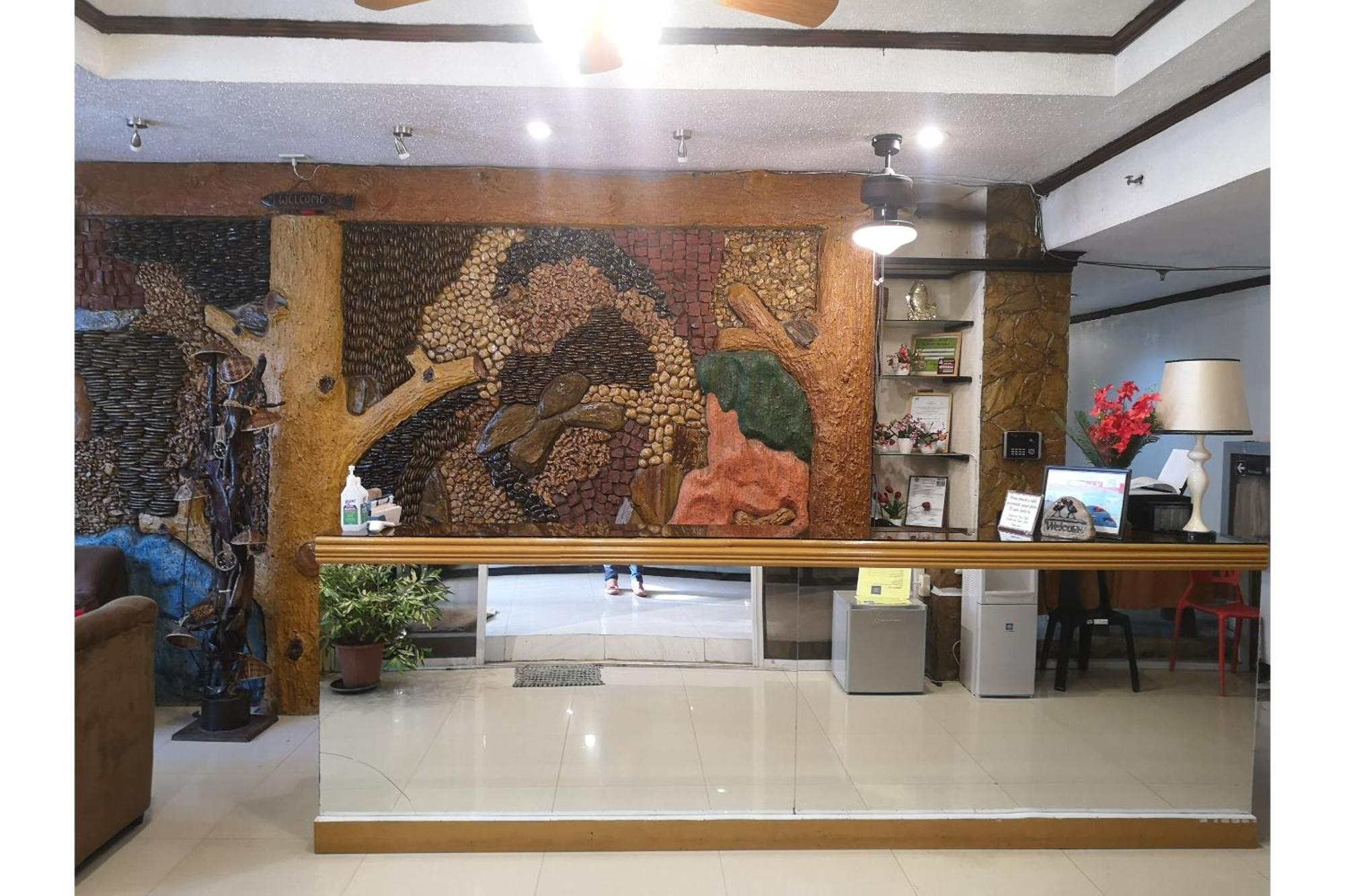 Oyo 880 Flores De Musa Inn Puerto Princesa Eksteriør bilde